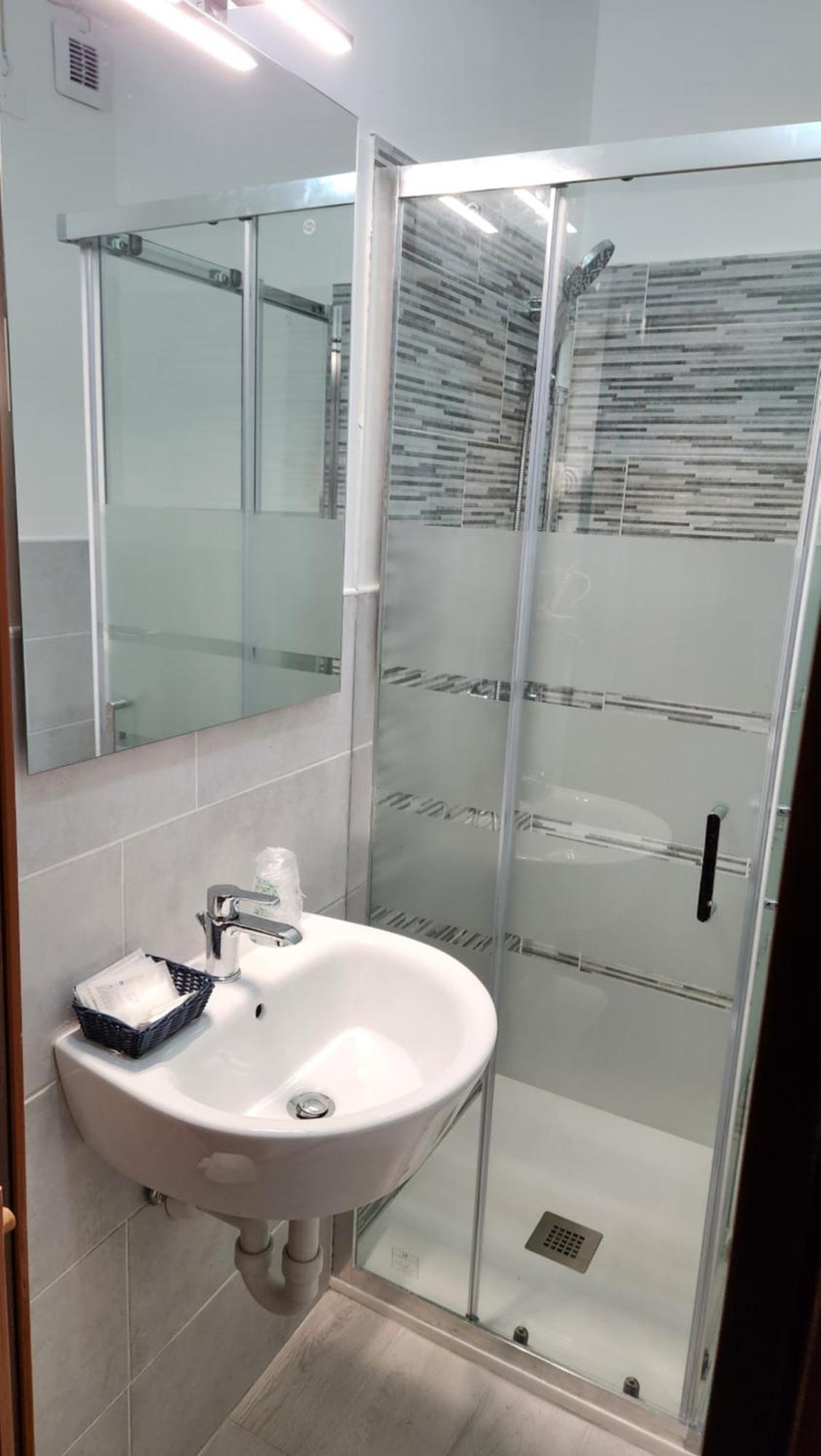 Hotel Persico Салуцо Екстериор снимка